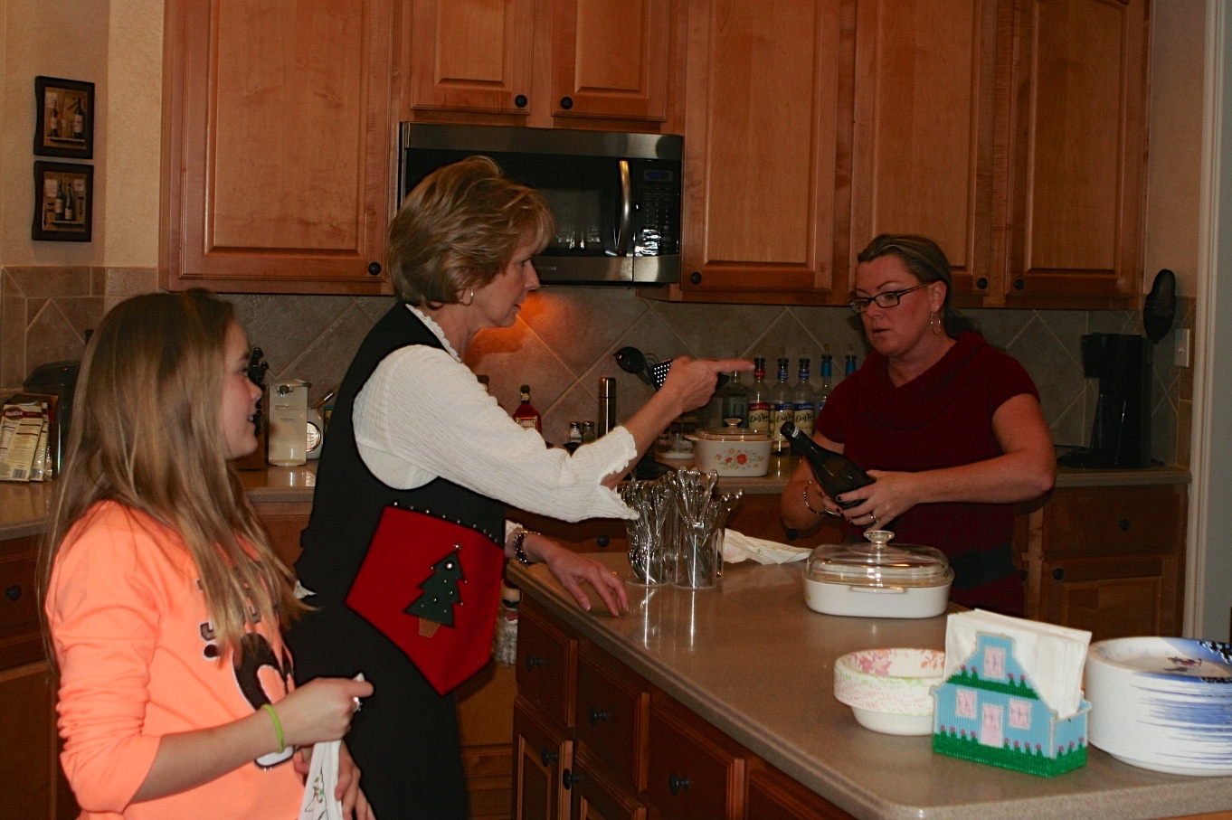 2012-12-25-Christmas-Day-16-Kyla-Janeen-KT.jpg